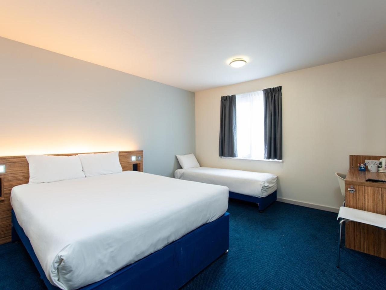 Ibis Budget Lancaster Centre Exterior photo