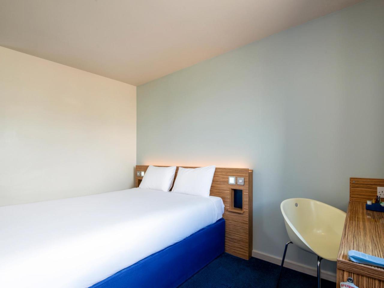 Ibis Budget Lancaster Centre Exterior photo
